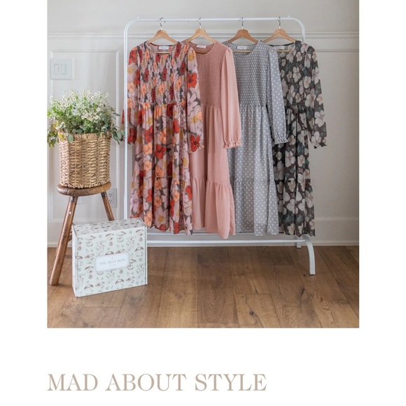 Jilly Box (fall)  - Mad about style boutique - Grace dress NWT- Small- birch dot - Picture 1 of 5